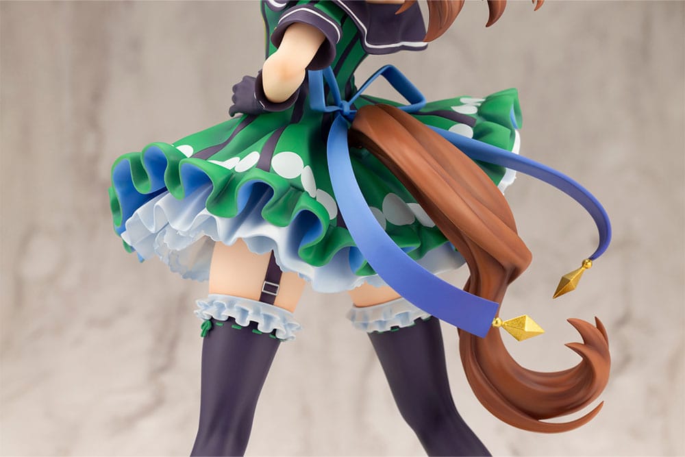 PREORDINE+ 05/2027 Uma Musume Pretty Derby PVC Statue 1/7 King Halo (Reproduction) 25 cm