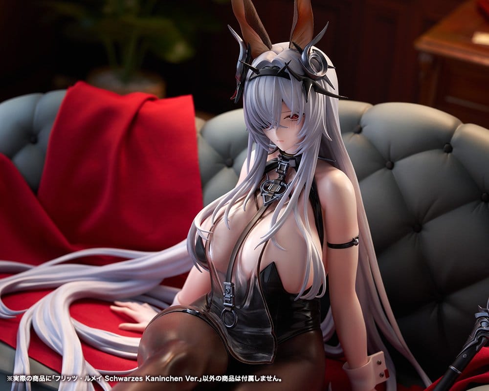 PREORDINE+ CHIUSO 12/2026 Azur Lane PVC Statue 1/7 Fritz Rumey Schwarzes Kaninchen Ver. 23 cm