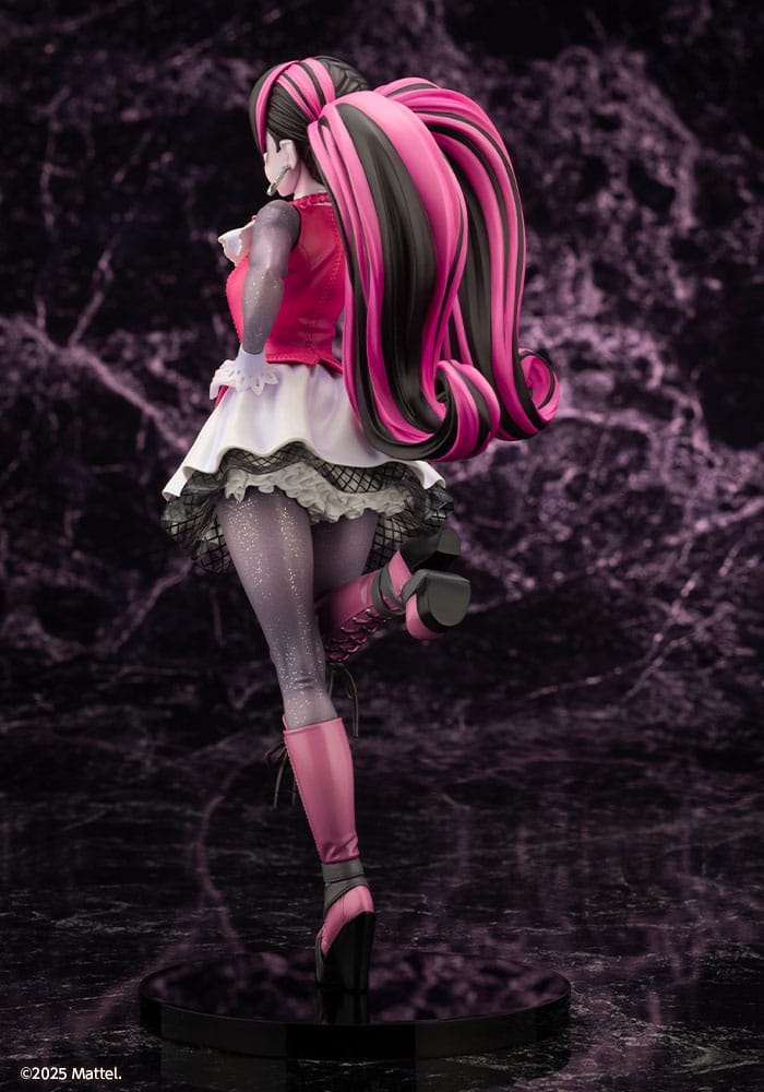 PREORDER+ 04/2026 Monster High Bishoujo PVC Statue 1/7 Draculaura 26 cm