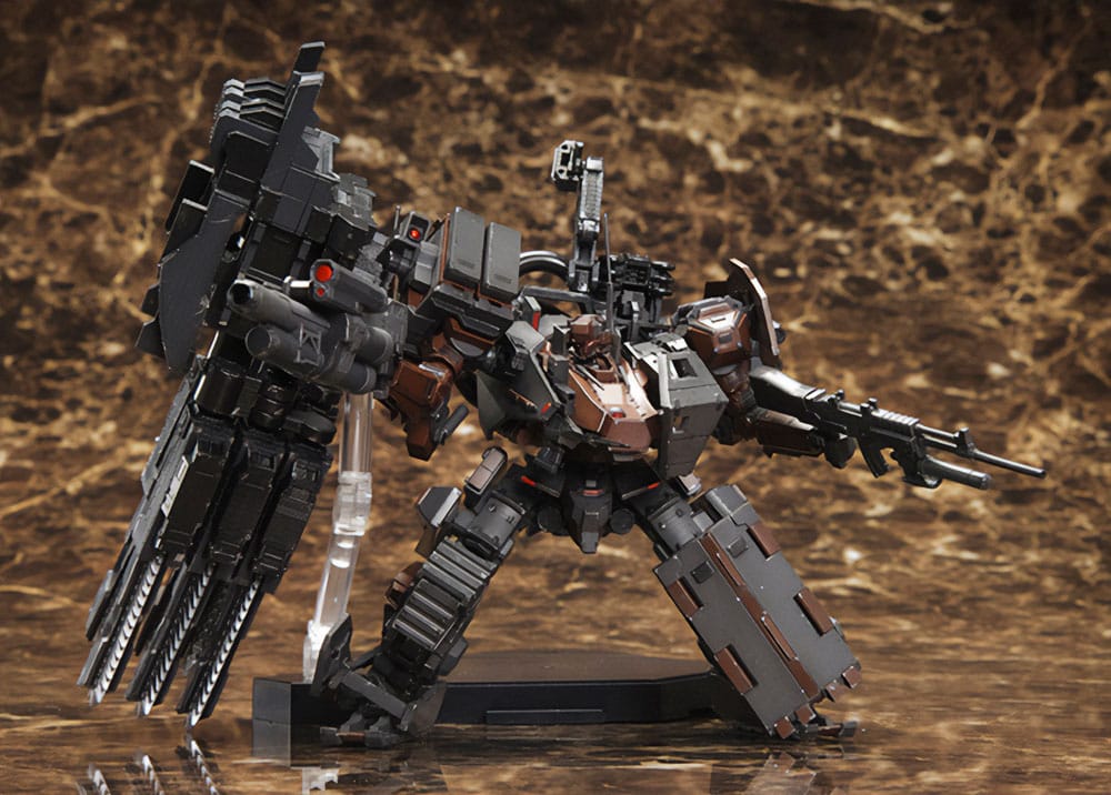 PREORDINE CHIUSO 07/2025 Armored Core Plastic Model Kit 1/72 UCR-10/A 19 cm (PREORDINE NON CANCELLABILE)