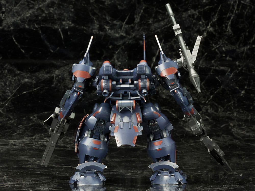 SU ORDINAZIONE Armored Core V Plastic Model Kit 1/72 KT-104 Perun Hanged Man Rematch Ver. 18 cm