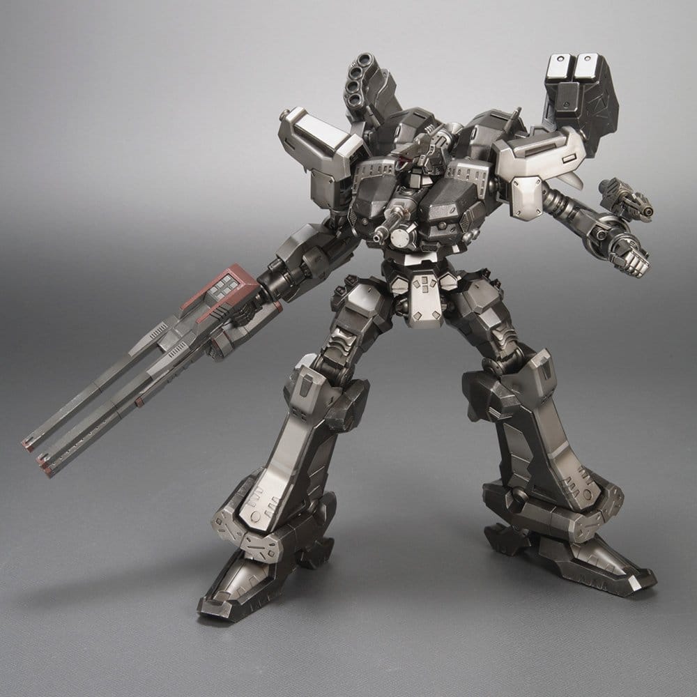 PREORDINE+ 12/2026 Armored Core Plastic Model 1/72 Crest CR-C90U3 16 cm