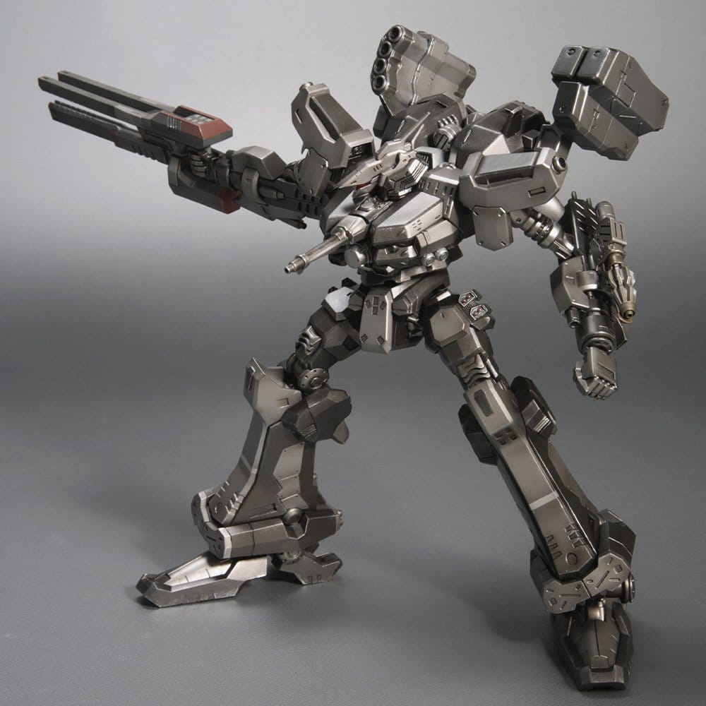PREORDINE+ 12/2026 Armored Core Plastic Model 1/72 Crest CR-C90U3 16 cm