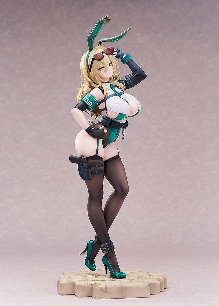 PREORDINE+ 09/2027 Original Character Figure 1/6 Bunny Cops 01 Illustration by CheLA77 30 cm
