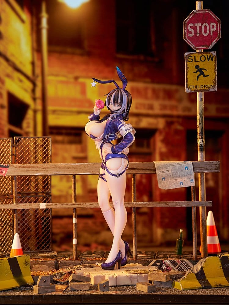 PREORDINE+ 09/2027 Original Character Figure 1/6 Bunny Cops_02 Illustration by CheLA77 30 cm