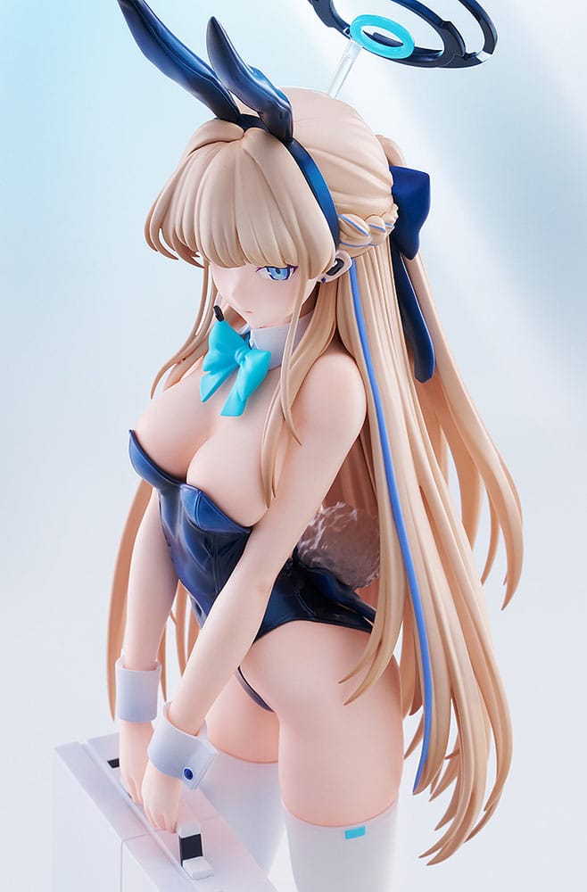 PREORDINE+ 07/2025 Blue Archive Toki Asuma (Bunny Girl) 30 cm Statue 1/7