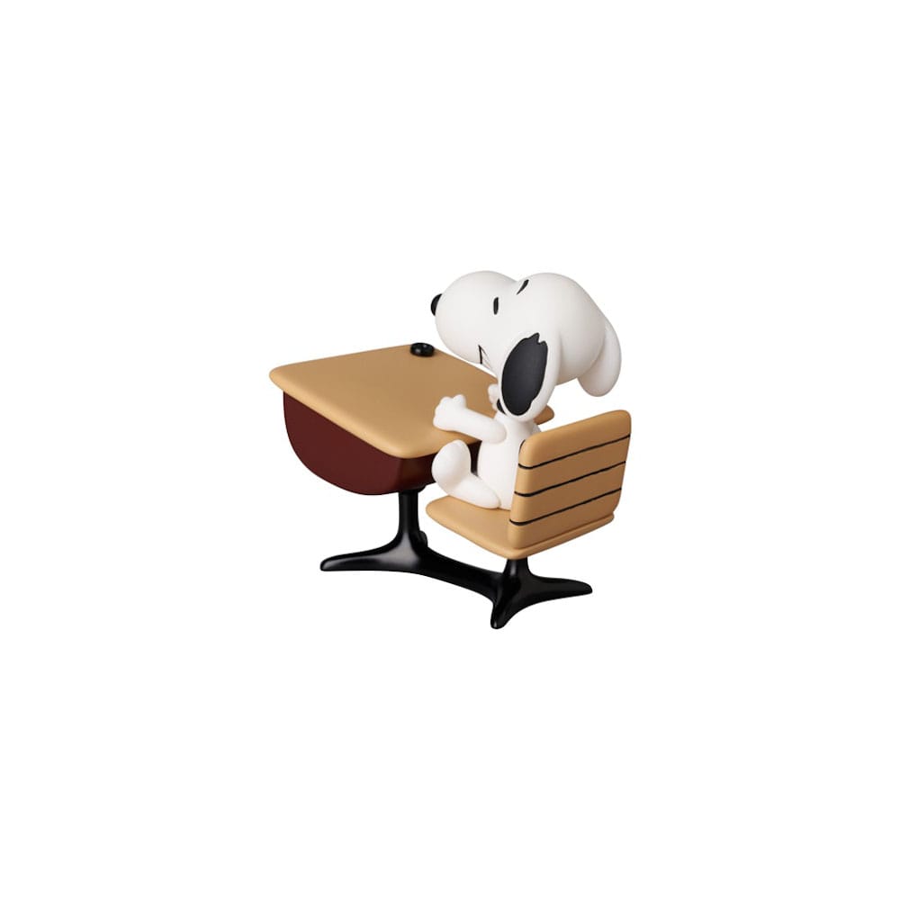 🧪 LAB | SU ORDINAZIONE Peanuts UDF Series 18 Mini Figure Snoopy with desk 9 cm 