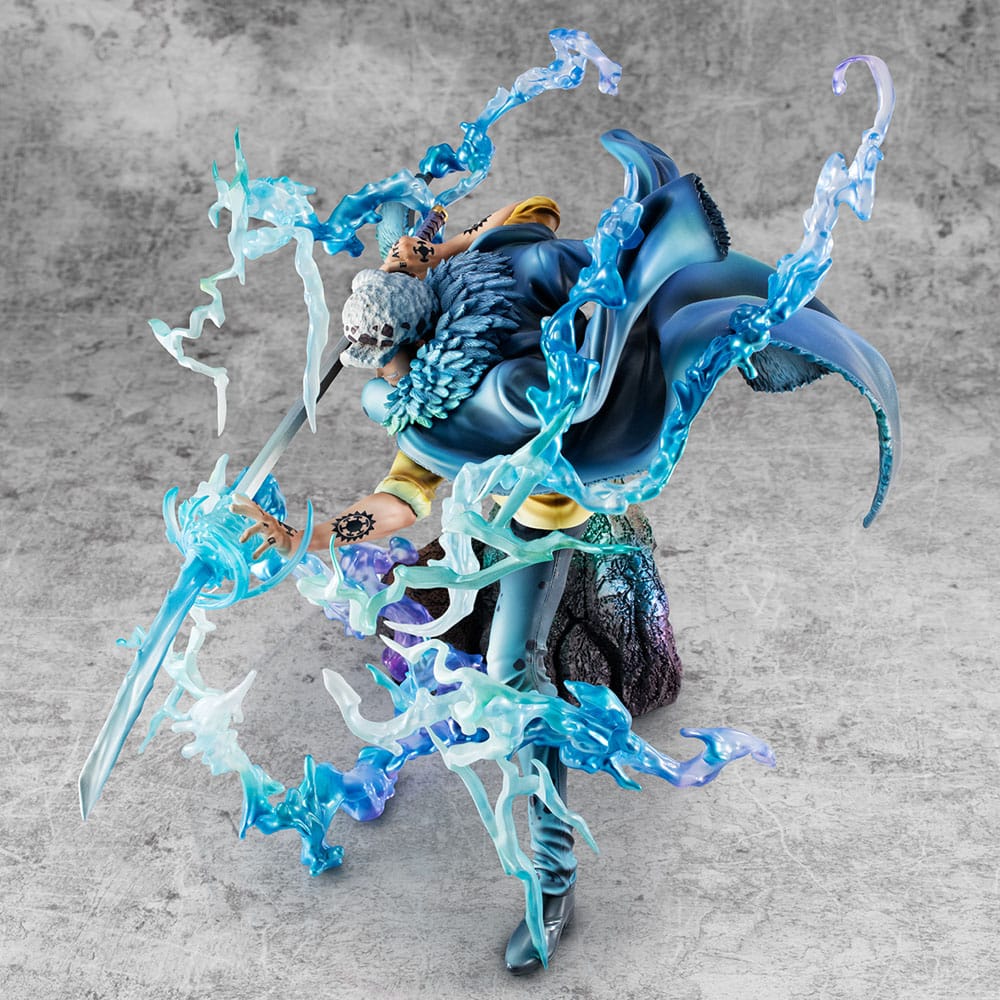 PREORDINE 03/2026 One Piece Portrait Of Pirates WA-MAXIMUM PVC Statue Trafalgar Law The Surgeon of Death Awaken Ver. 27 cm (PREORDINE NON CANCELLABILE)