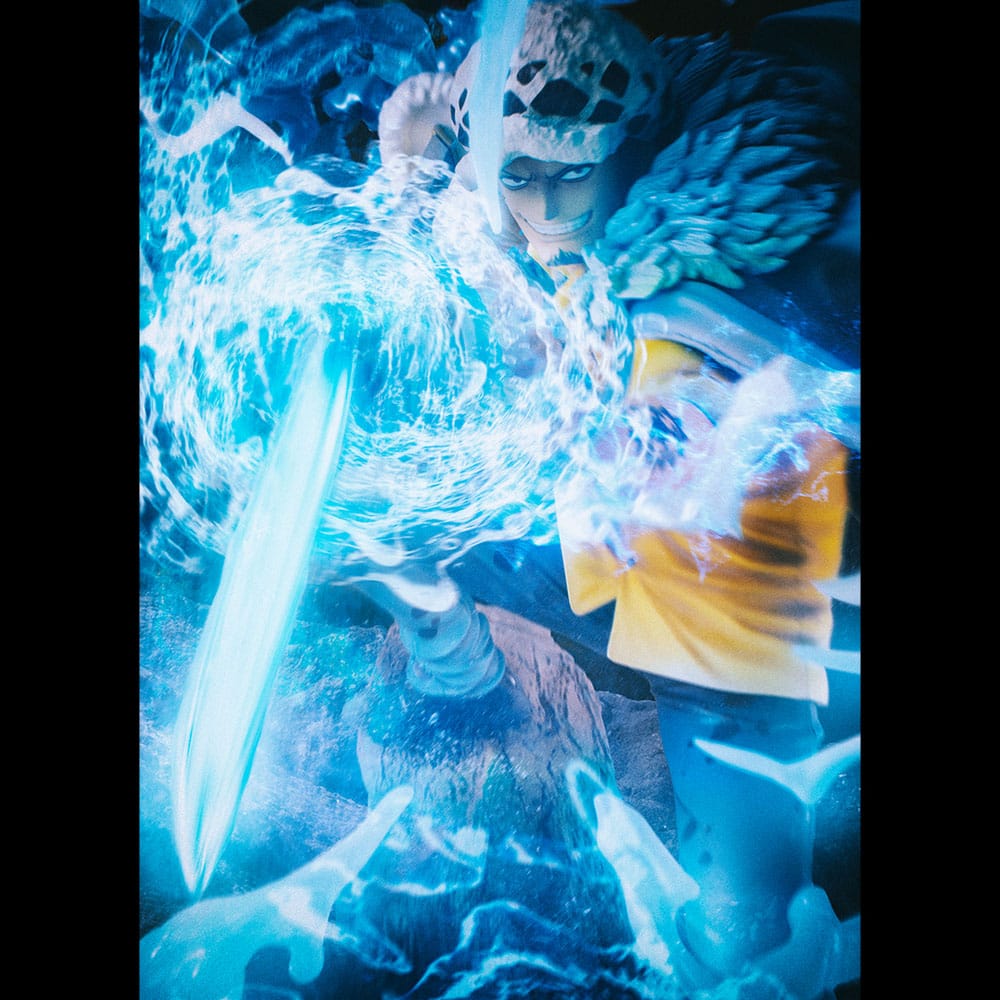 PREORDINE 03/2026 One Piece Portrait Of Pirates WA-MAXIMUM PVC Statue Trafalgar Law The Surgeon of Death Awaken Ver. 27 cm (PREORDINE NON CANCELLABILE)