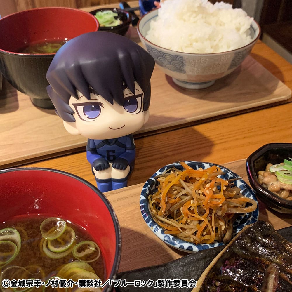 PREORDINE CHIUSO 12/2025 Blue Lock Look Up PVC Statue Tabito Karasu & Yo Hiori Set (with gift) 11 cm (PREORDINE NON CANCELLABILE)