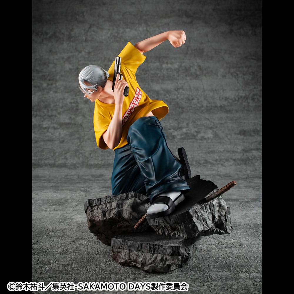 PREORDINE 02/2026 Sakamoto Days PVC Statue Taro Sakamoto 20 cm  (PREORDINE NON CANCELLABILE)