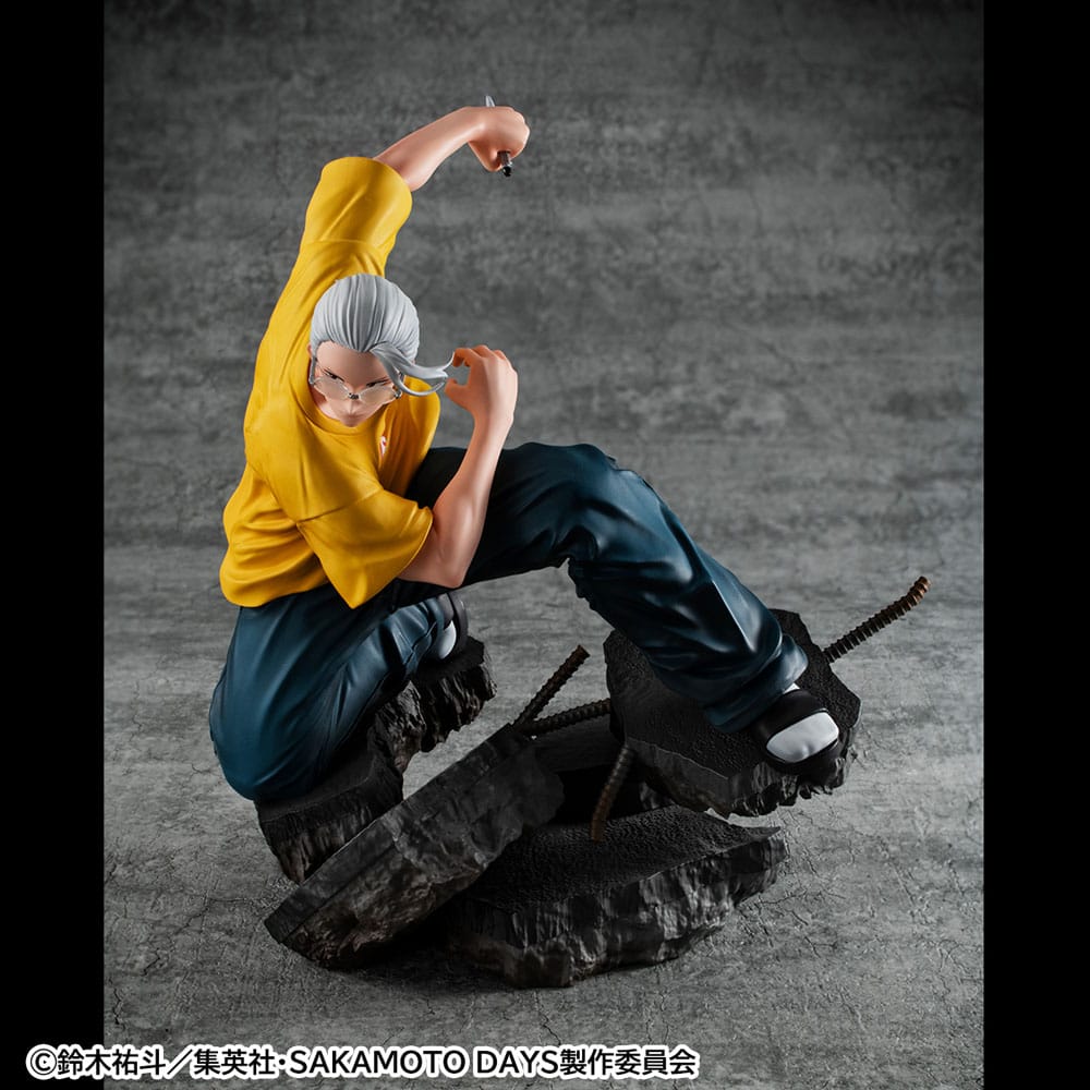 PREORDINE 02/2026 Sakamoto Days PVC Statue Taro Sakamoto 20 cm  (PREORDINE NON CANCELLABILE)