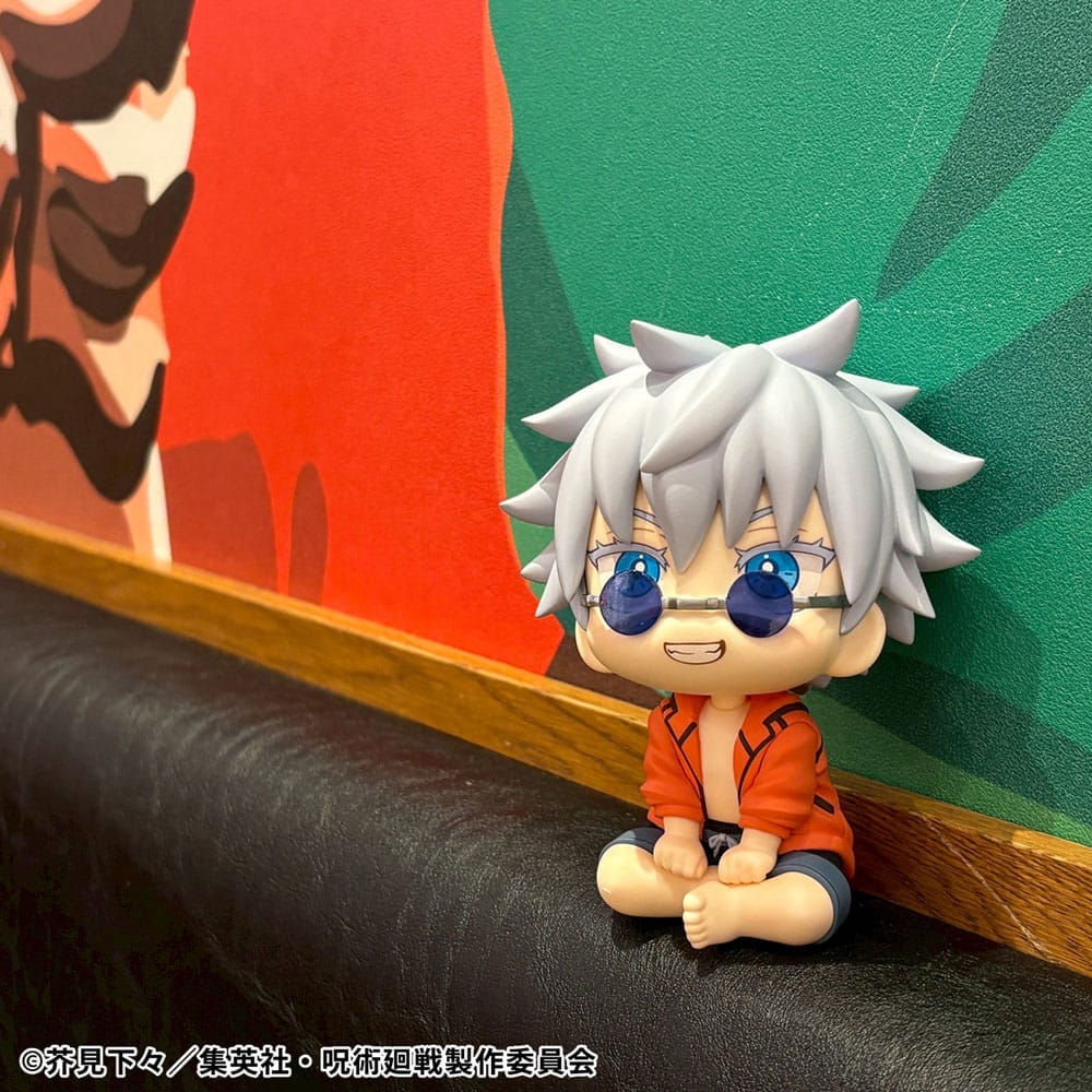 PREORDINE+ 02/2026 Jujutsu Kaisen Look Up PVC Statue Satoru Gojo Okinawa Ver. 11 cm