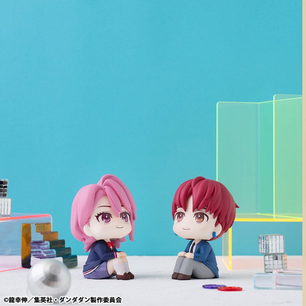 PREORDER+ CLOSED 07/2026 (NOT CANCELLABLE) Dandadan Look Up PVC Statue Aira &amp; Jiji 11 cm (with gift)