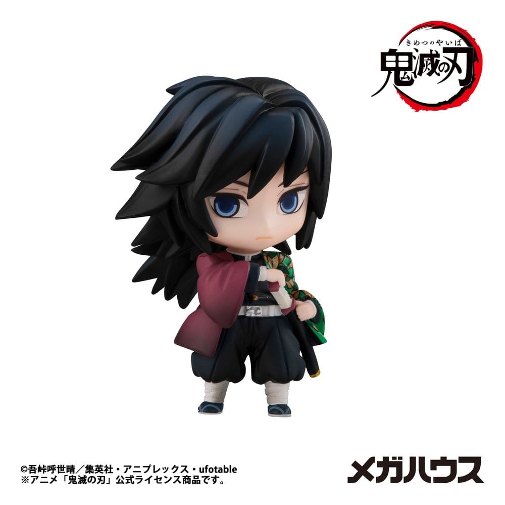 SU ORDINAZIONE Demon Slayer Kimetsu no Yaiba Trading Figure Tanjiro & Friends 5 cm Assortment (8)