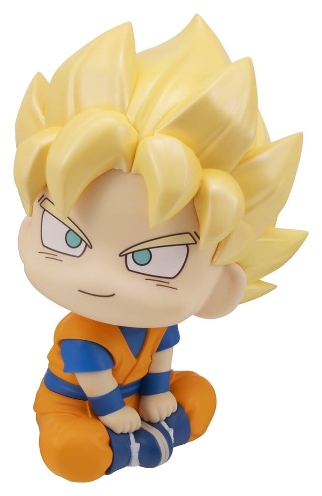 PREORDINE+ 03/2027 Dragon Ball DAIMA Look Up PVC Figure Super Saiyan Son Goku (mini) 11 cm