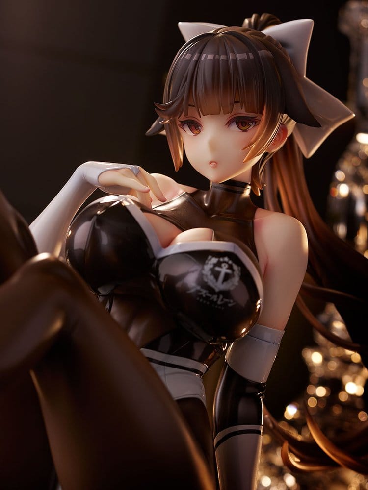PREORDINE+ 05/2027 Azur Lane PVC Figure 1/4 Takao Full Throttle Charmer 22 cm