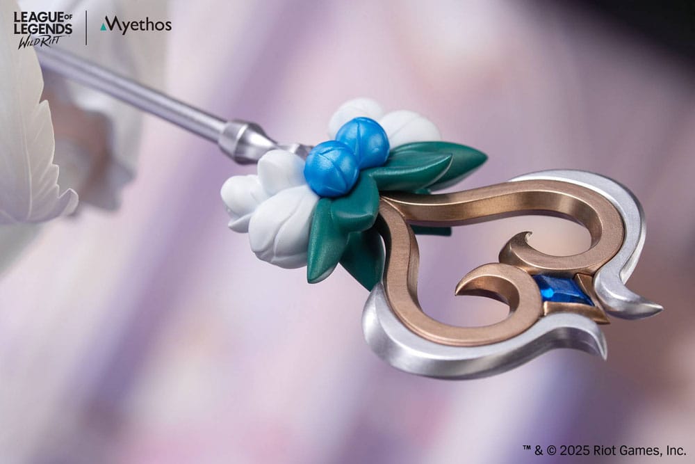 VORBESTELLUNG + 08/2026 League of Legends Geschenk + PVC-Statue 1/8 Lux (Crystal Rose Ver.) 22 cm