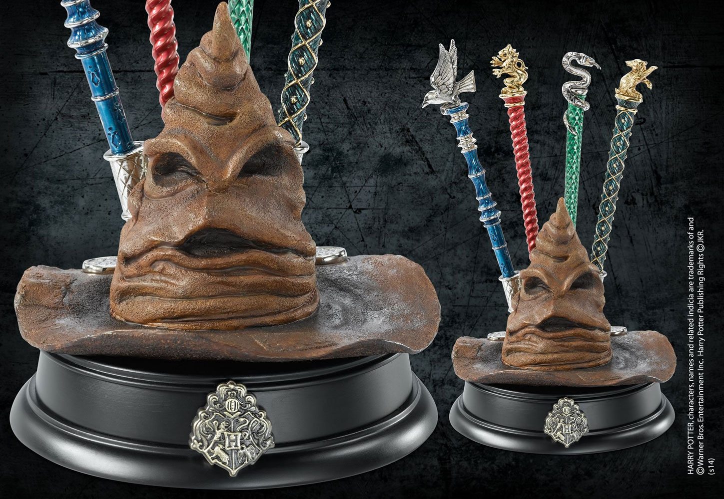 AUF BESTELLUNG HERGESTELLT Harry Potter - Display mit dem Sprechenden Hut (Stifthalter)