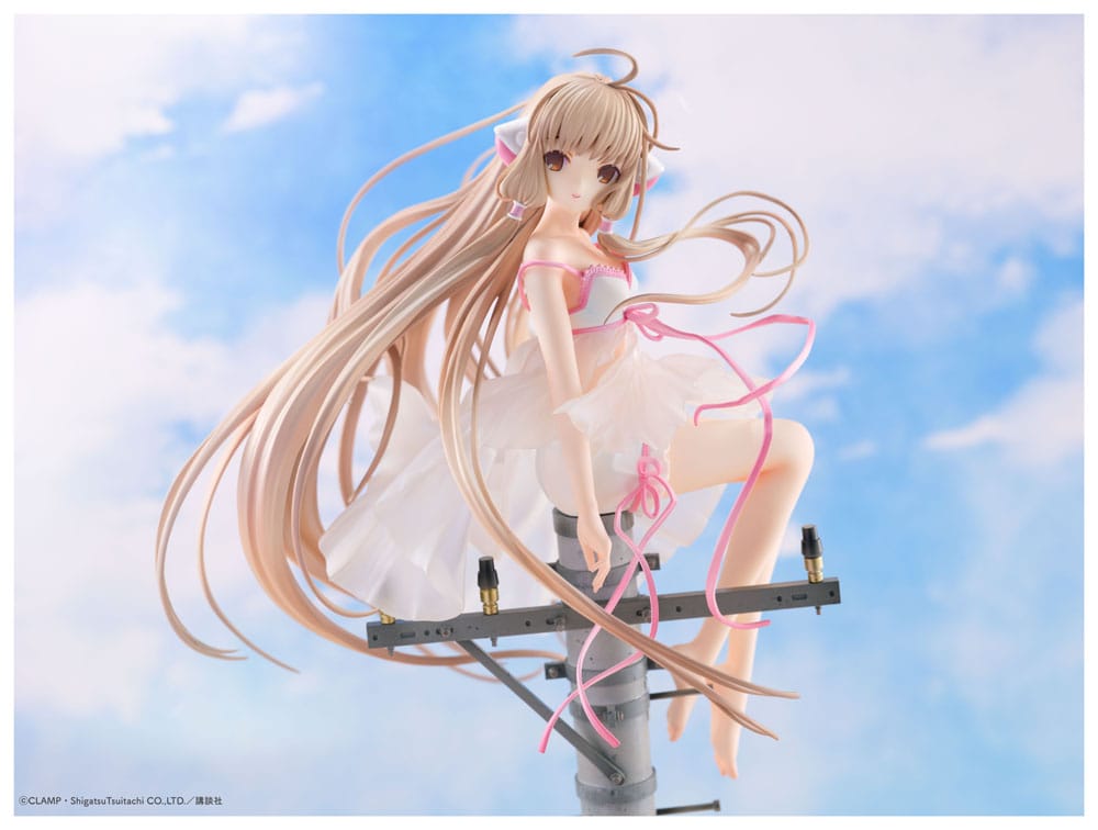 PREORDINE CHIUSO 08/2025 Chobits PVC Statue Chi Soothing breeze 42 cm  (PREORDINE NON CANCELLABILE)