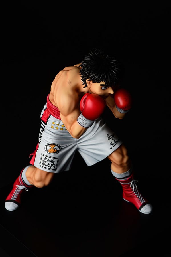 PREORDINE ESAURITO Hajime no Ippo PVC Statue 1/6 Ippo Makunouchi -fighting pose- ver.damage (re-run) 26 cm