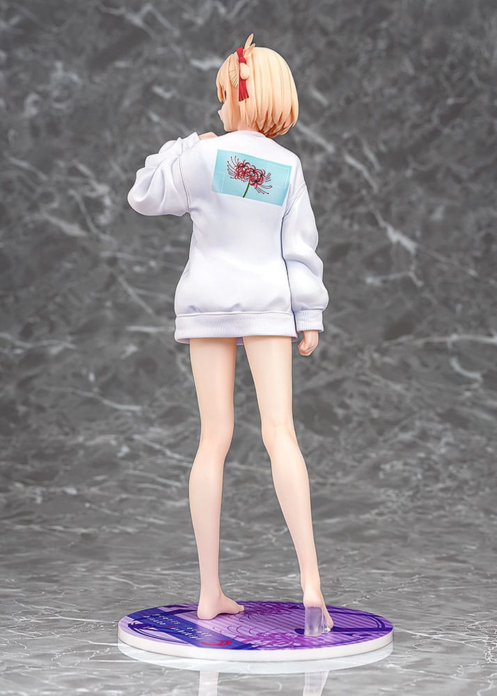 PREORDINE+ 05/2026 Lycoris Recoil PVC Statue 1/7 Chisato Nishikigi: Oversized Sweatshirt Ver. 25 cm
