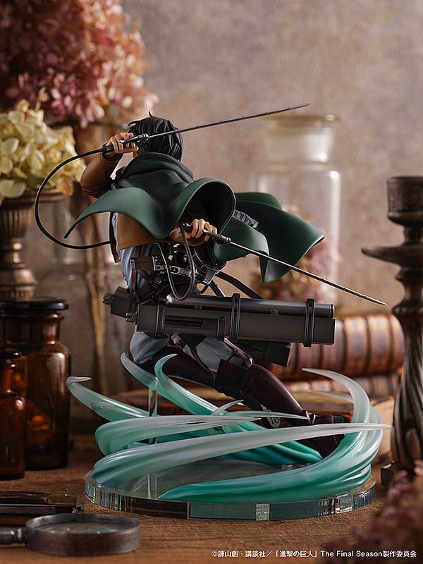 PREORDINE+ CHIUSO 02/2025 Attack on Titan PVC Statue 1/6 Humanity's Strongest Soldier Levi 23 cm (PREORDINE NON CANCELLABILE)