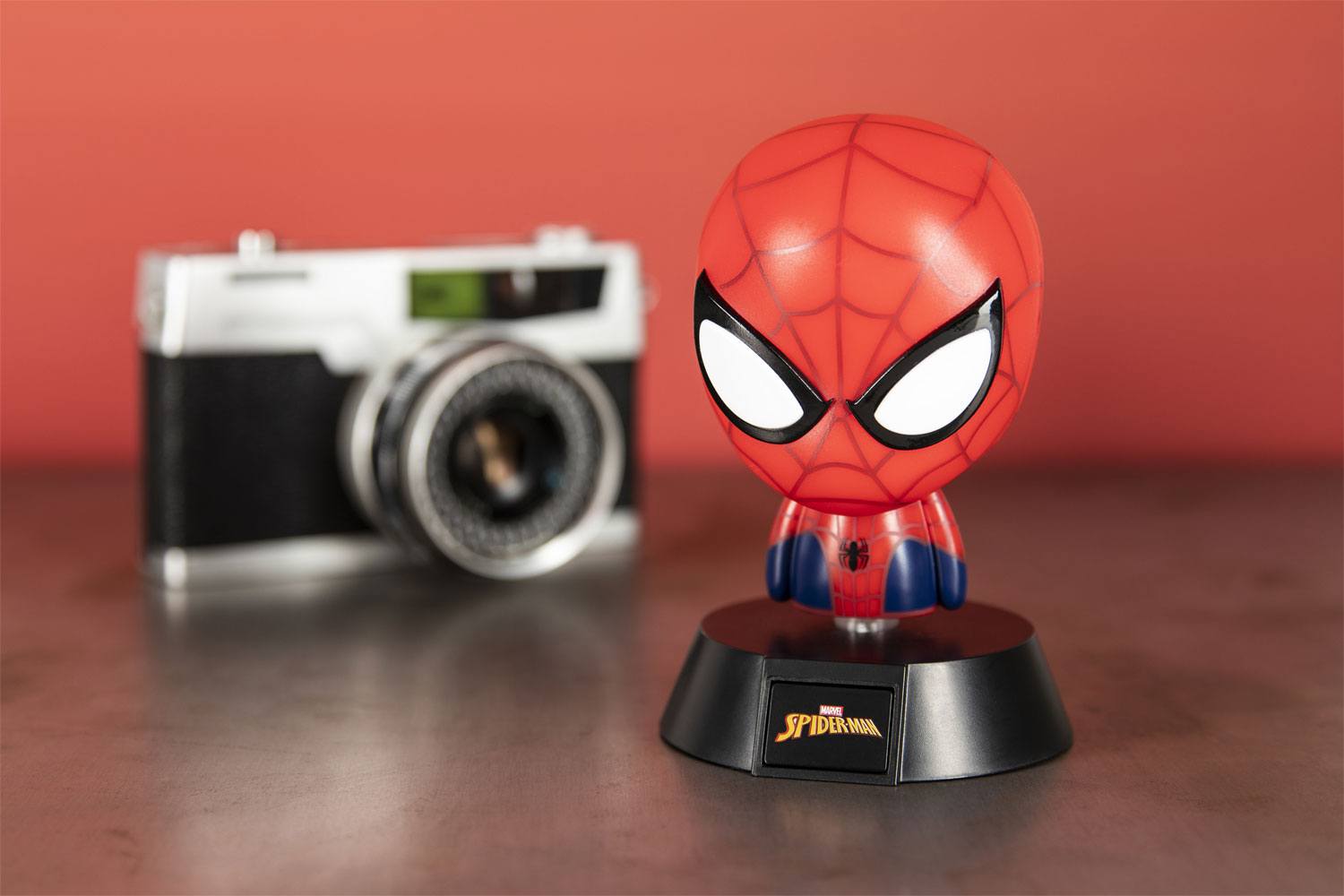 Auf Bestellung gefertigt: Marvel 3D Icon Light Spider-Man – AUSVERKAUFT