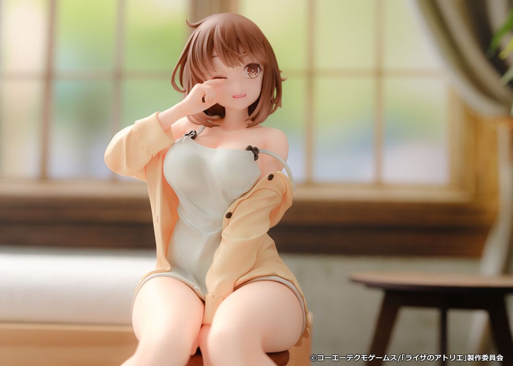 PREORDINE+ 10/2025 Atelier Ryza: Ever Darkness & the Secret Hideout PVC Statue 1/7 Reisalin Stout Nightclothes Ver. 19 cm