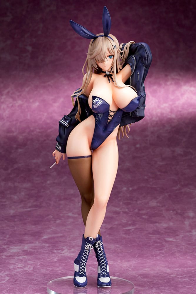PREORDINE 05/2026 Original Character PVC Statue 1/7 Bad Bunny Illustration by Mataro 27 cm (18+) (PREORDINE NON CANCELLABILE)