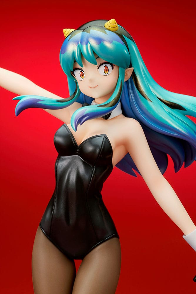 SU ORDINAZIONE Urusei Yatsura Statue PVC 1/7 Lum Bunny Girl Ver. 25 cm   
