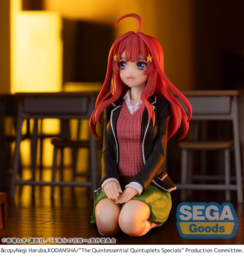PREORDINE ESAURITO The Quintessential Quintuplets Specials PM Perching FIgure Itsuki Nakano 10 cm (H)