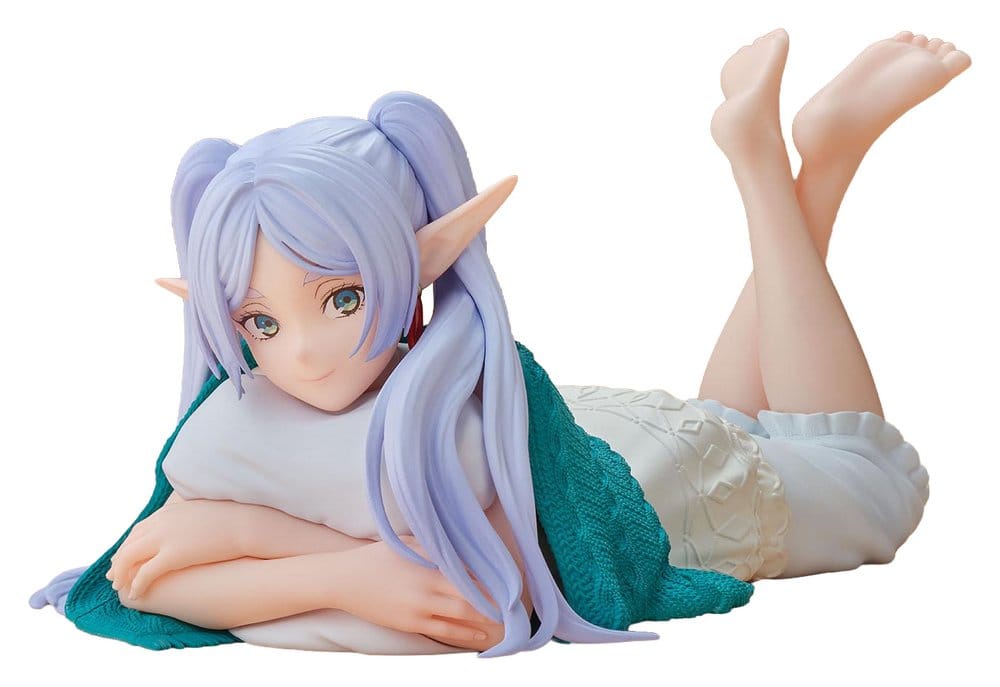 PREORDINE+ 10/2026 Frieren: Beyond Journey´s End Yumemirize PVC Statue Frieren Loungewear 8 cm
