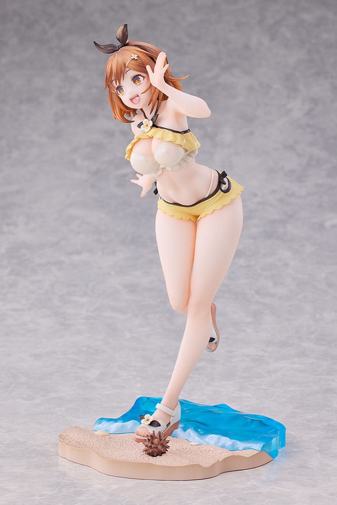PREORDINE 12/2026 Atelier Ryza: Ever Darkness & the Secret Hideout PVC Statue 1/7 Reisalin Stout: Swimsuit Ver. 23 cm   (PREORDINE NON CANCELLABILE)