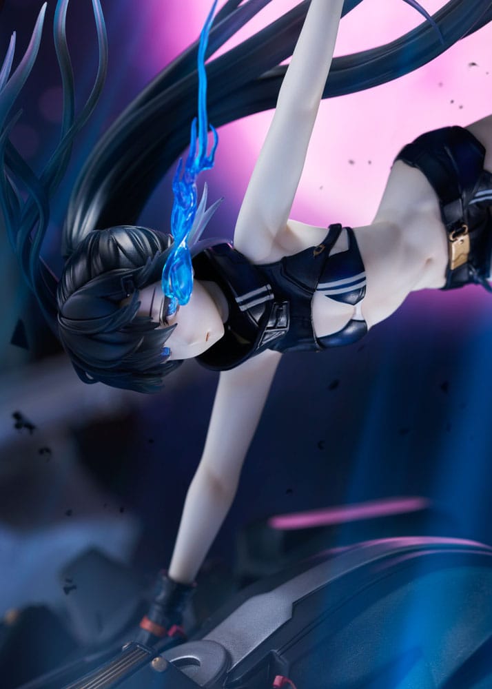 PREORDINE ESAURITO Black Rock Shooter PVC Statue Empress Teaser Visual Ver. 47 cm (PREORDINE NON CANCELLABILE)