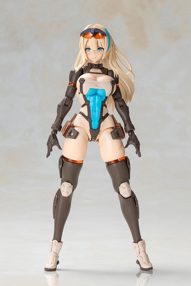 SU ORDINAZIONE Front Mission Structure Arts Plastic Model Kits Zenith Girl 16 cm 