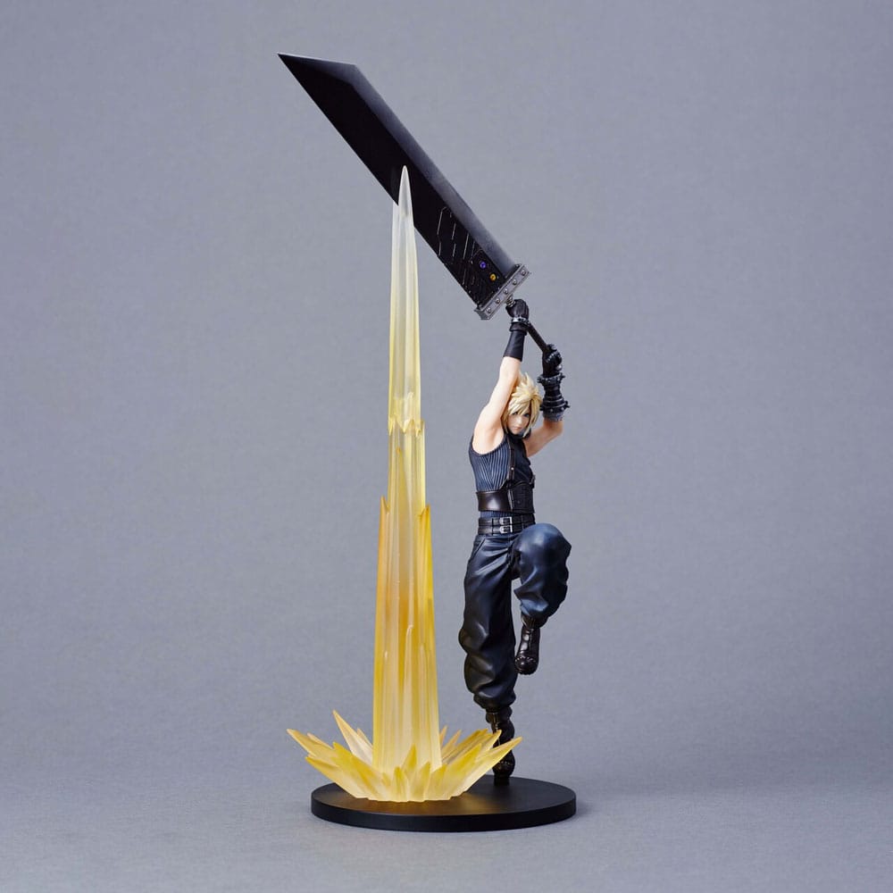 PREORDINE CHIUSO 05/2025 Final Fantasy VII Rebirth Figure Cloud Strife 30 cm (PREORDINE NON CANCELLABILE)