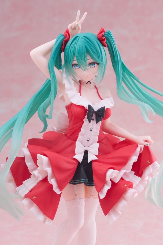 IN STOCK Hatsune Miku PVC Statue Fashion (Lolita Version) 18 cm