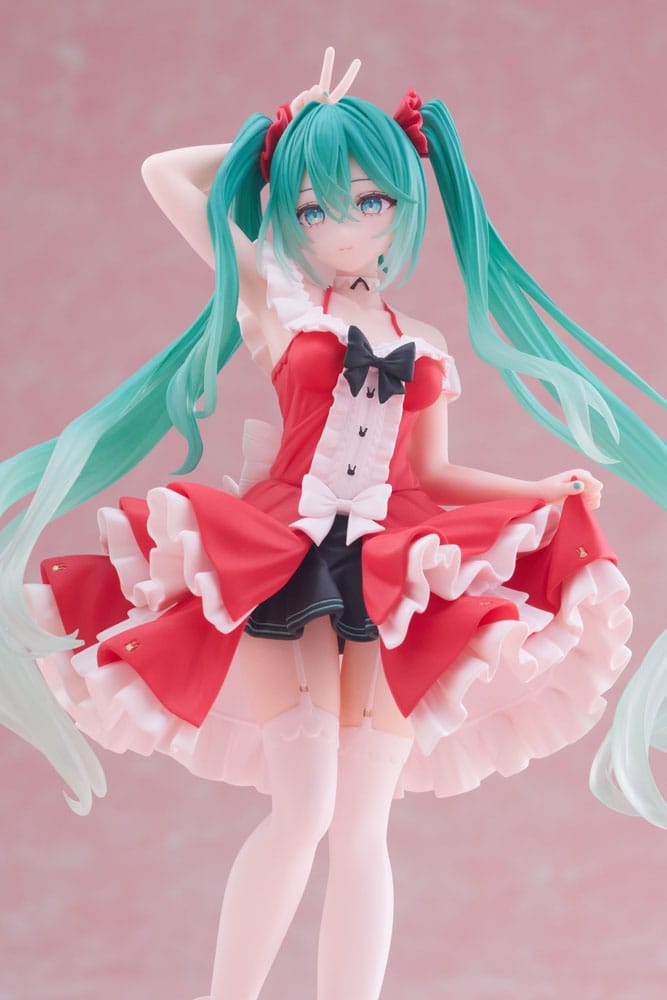 IN STOCK Hatsune Miku PVC Statue Fashion (Lolita Version) 18 cm