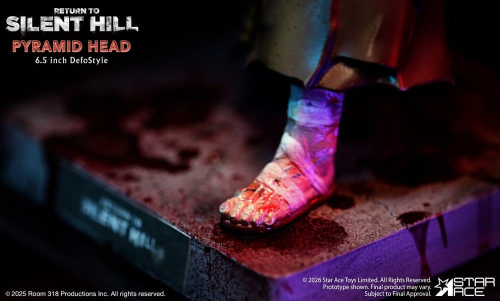 PREORDINE+ 03/2027 Return to Silent Hill (2026) DefoStyle Figure Pyramid Head 20 cm