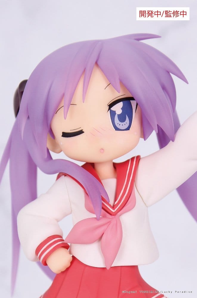 PREORDINE+ 11/2026 Lucky Star Vivit PVC Statue Kagami Hiiragi 13 cm