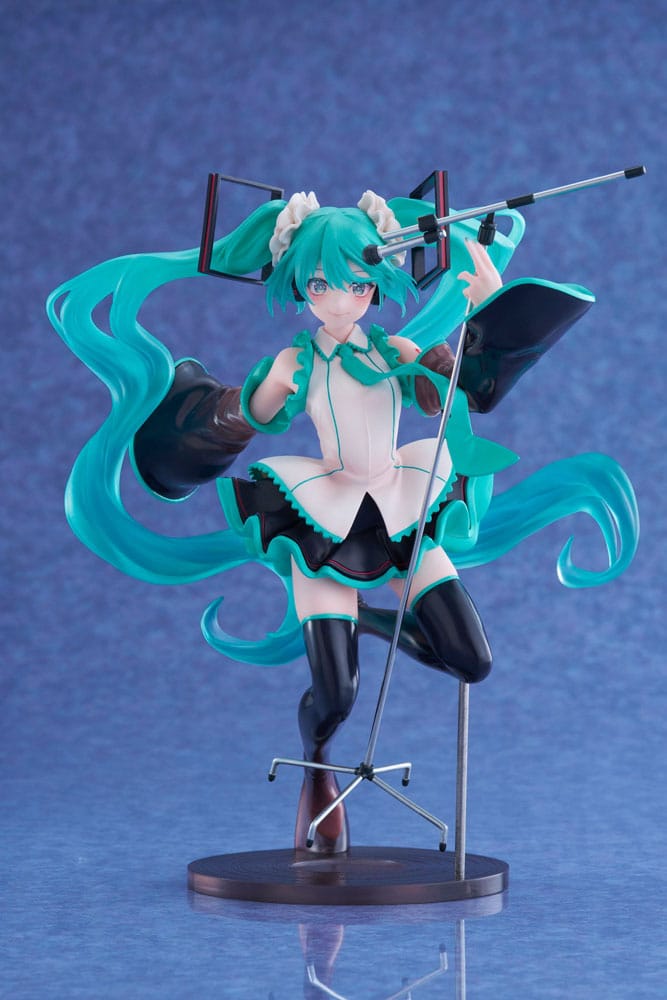 (Scatola Danneggiata) Hatsune Miku AMP PVC Statue Statue Birthday 2023 Ver. 21 cm