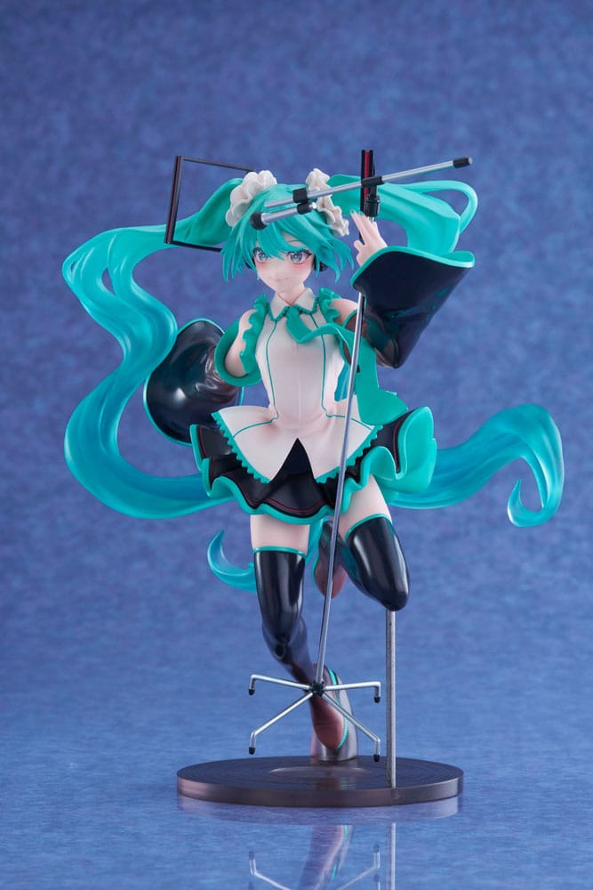 (Scatola Danneggiata) Hatsune Miku AMP PVC Statue Statue Birthday 2023 Ver. 21 cm
