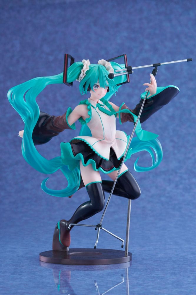 (Scatola Danneggiata) Hatsune Miku AMP PVC Statue Statue Birthday 2023 Ver. 21 cm