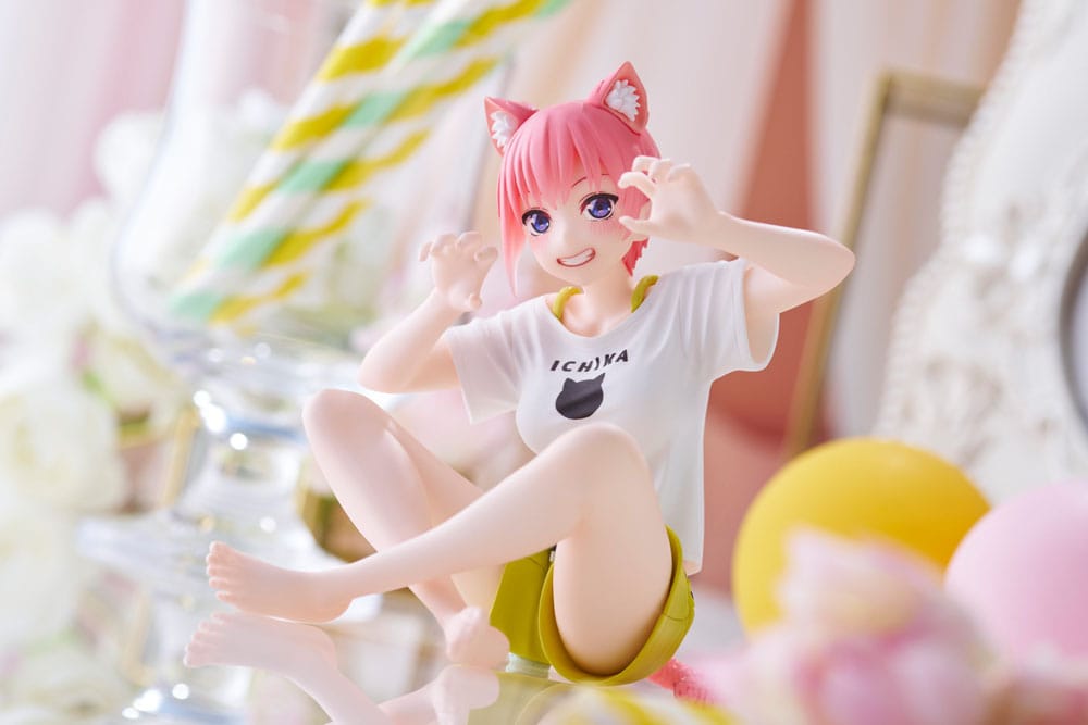 PREORDINE ESAURITO The Quintessential Quintuplets 2 PVC Statue Desktop Ichika Nakano Newley Written Cat Roomwear Ver. 13 cm