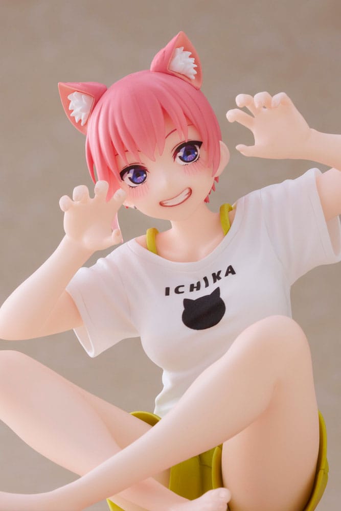 PREORDINE ESAURITO The Quintessential Quintuplets 2 PVC Statue Desktop Ichika Nakano Newley Written Cat Roomwear Ver. 13 cm