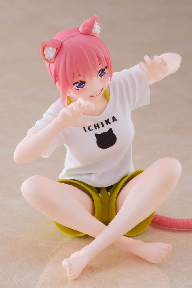 PREORDINE ESAURITO The Quintessential Quintuplets 2 PVC Statue Desktop Ichika Nakano Newley Written Cat Roomwear Ver. 13 cm
