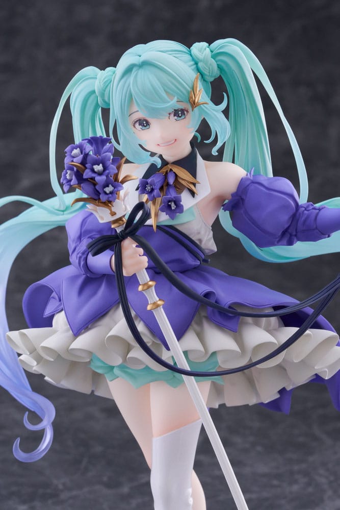 PREORDINE ESAURITO Hatsune Miku AMP Figure Statue Hatsune Miku Birthday 2024 Ver. 21 cm (H)