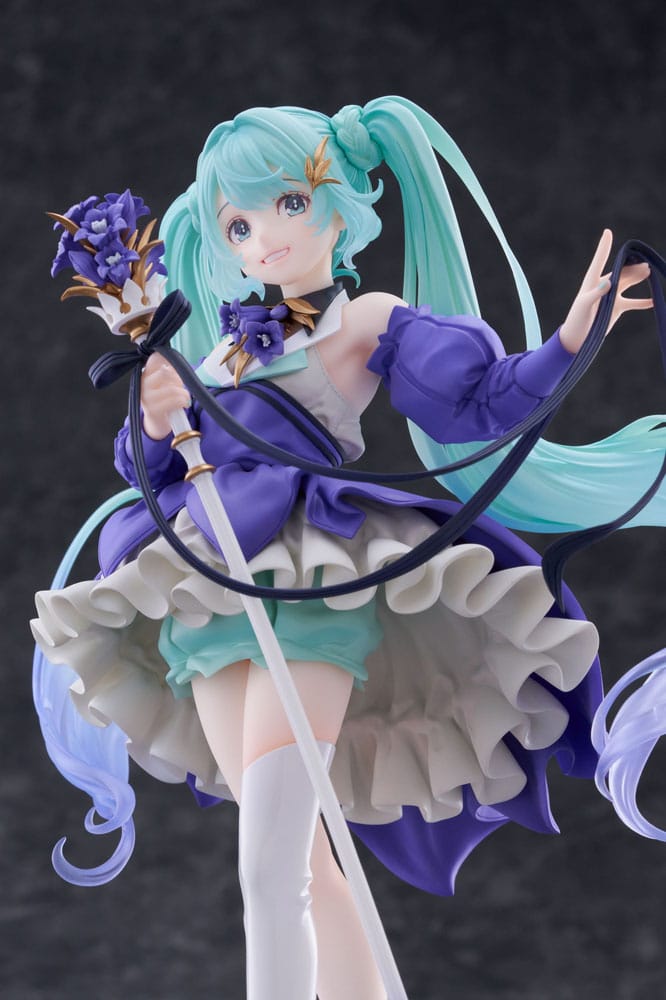 PREORDINE ESAURITO Hatsune Miku AMP Figure Statue Hatsune Miku Birthday 2024 Ver. 21 cm (H)