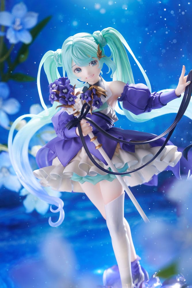 PREORDINE ESAURITO Hatsune Miku AMP Figure Statue Hatsune Miku Birthday 2024 Ver. 21 cm (H)